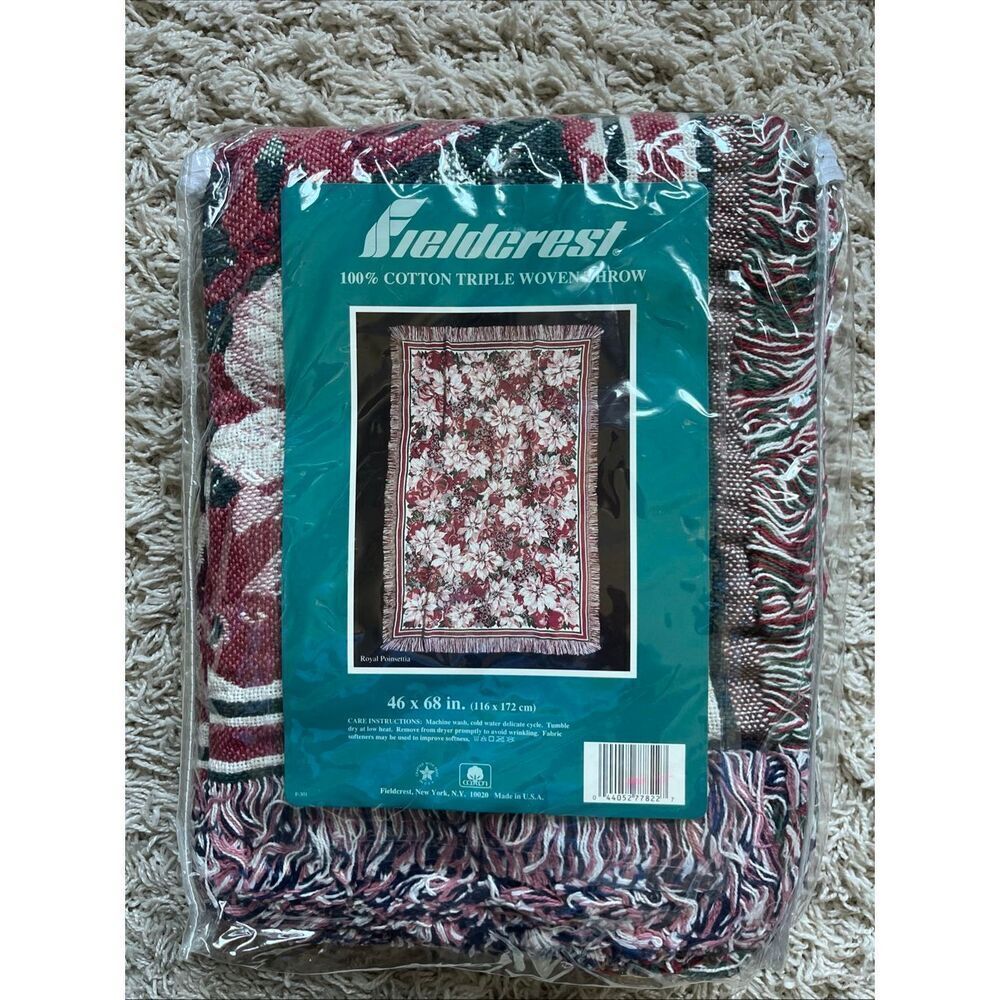 Vintage Fieldcrest Triple Woven Throw Royal Poinsettia Print 46X 68” NIP
